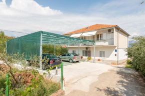 Apartments by the sea Slatine, Ciovo - 11047